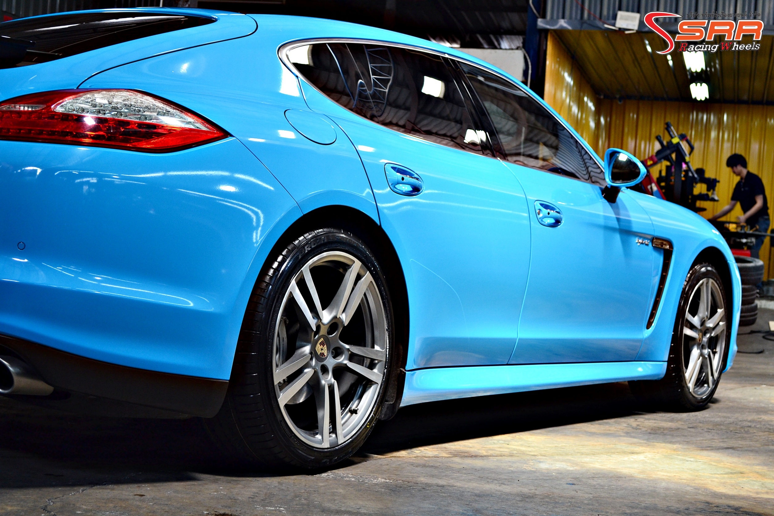 TOYO PROXES SPORT 295/35ZR20 ยางสำหรับใส่รถ Porsche Panamera
