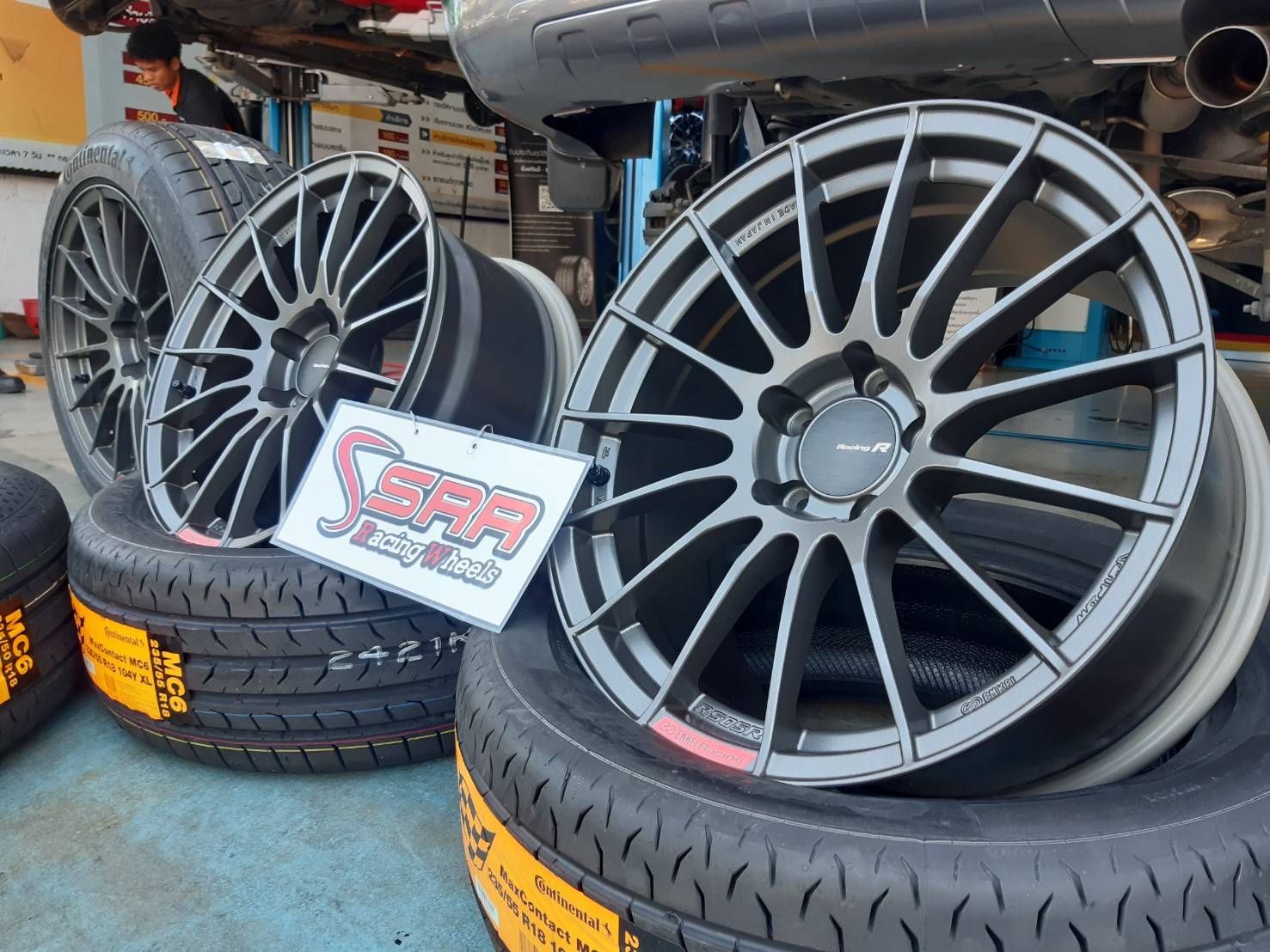 ENKEI RS05RR ล้อแท้ญี่ปุ่น ขอบ18 5x114.3 ET+35 Matte Dark Gunmetallic