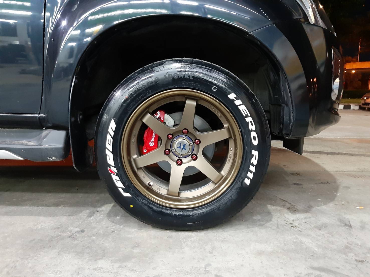 RAIDEN HERO R111 ยางขอบขาว 265/55R18 ยางปี19 ราคาพิเศษ