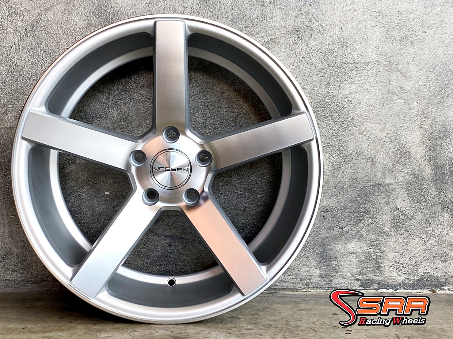VOSSEN CV3 ขอบ18 หน้า8 หลัง9 5x114.3 Matte Silver