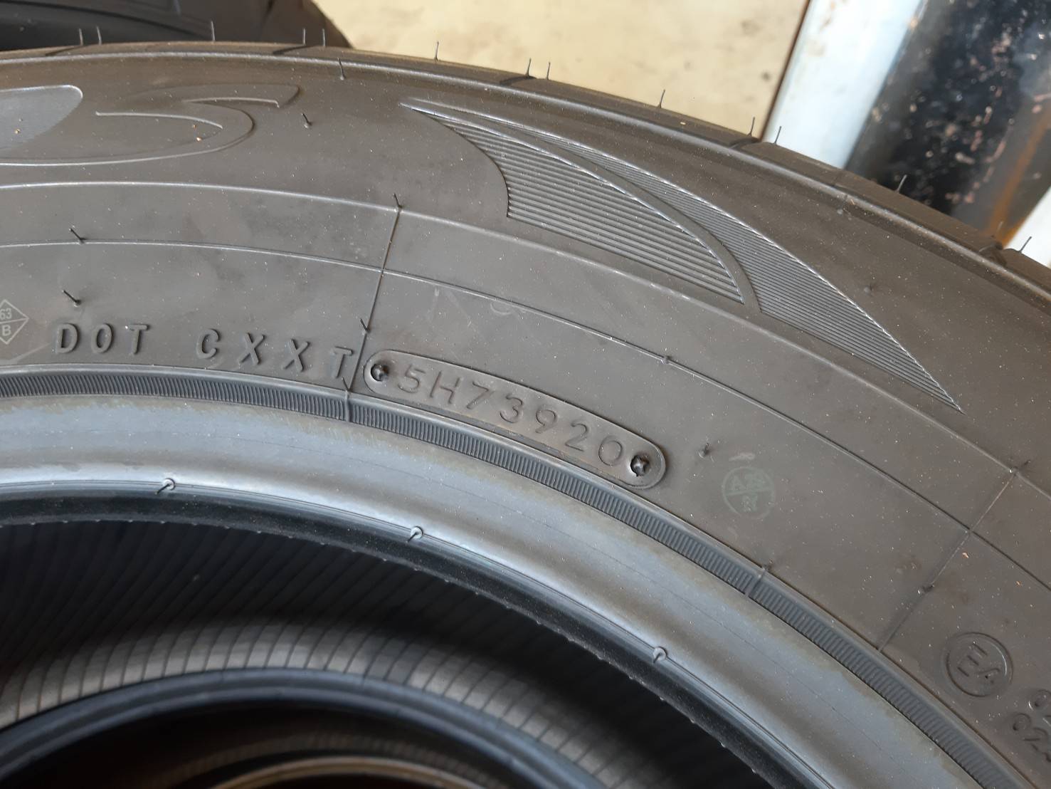 NITTO NT420S 265/60R18 ยางใหม่ปี20 ราคาพิเศษ