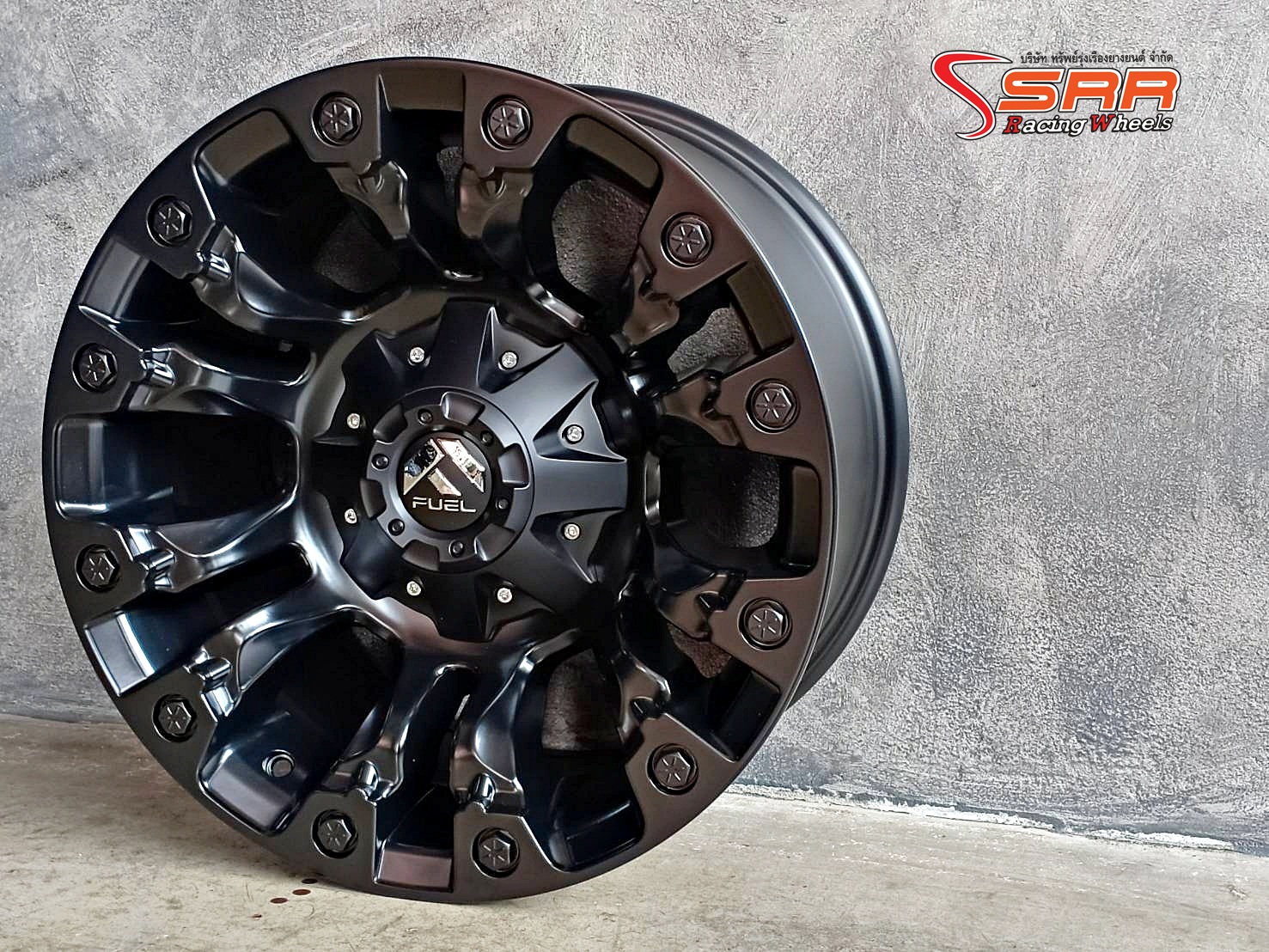 FUEL VAPOR D560 ขอบ17 6x139.7 ET+1 MATTE BLACK