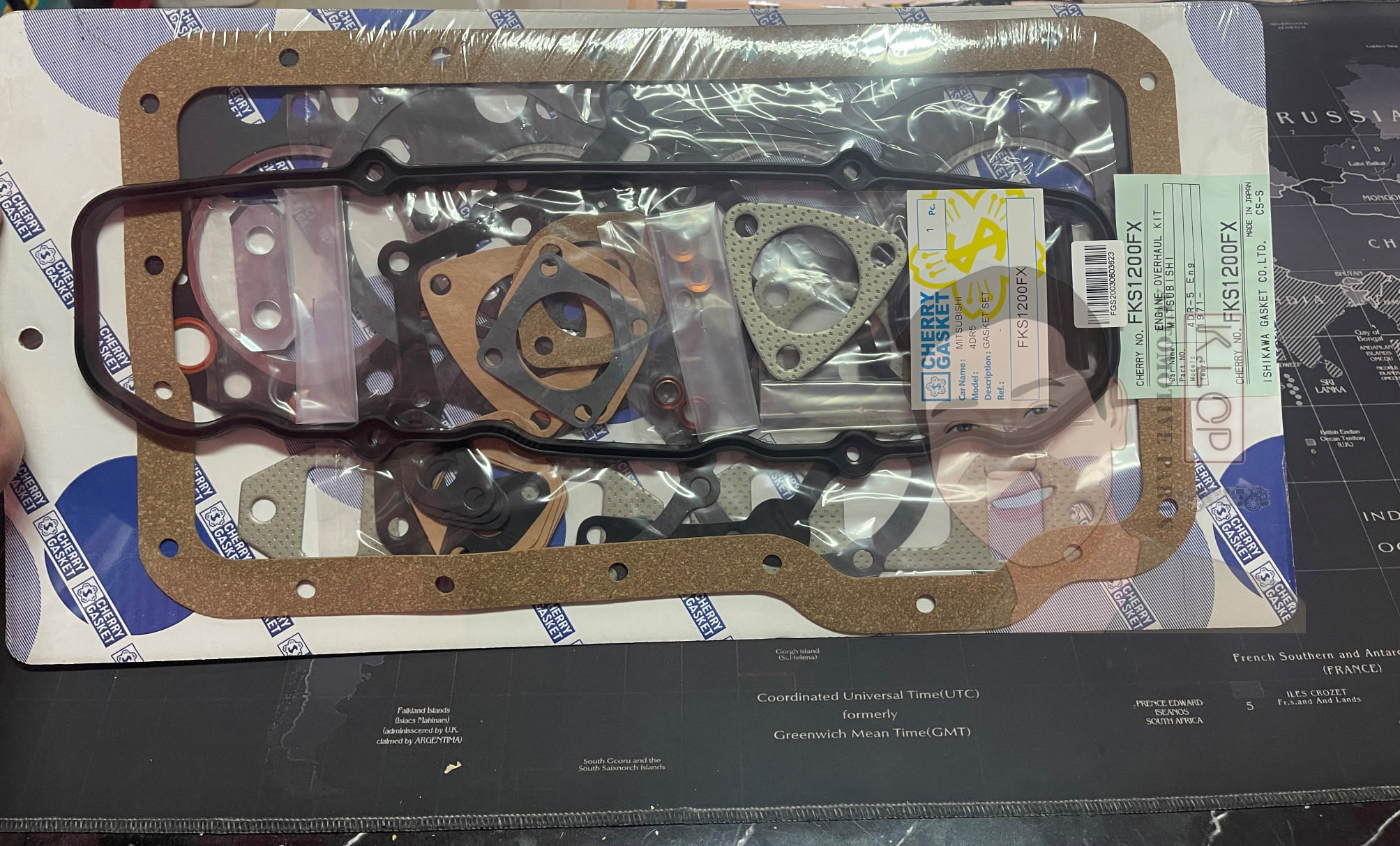 FKS1200FX ปะเก็นชุดใหญ่(Cherry) MITSUBISHI T200, Canter (เครื่องยนต์ 4DR5)