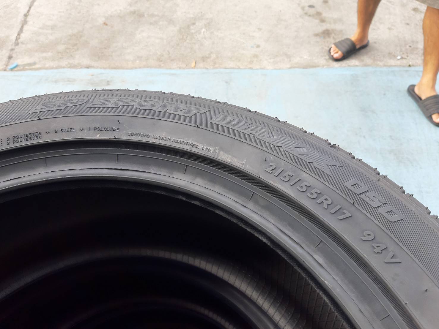 DUNLOP SP SPORT MAXX 050 215/55R17 ยางญี่ปุ่นลดราคาพิเศษ