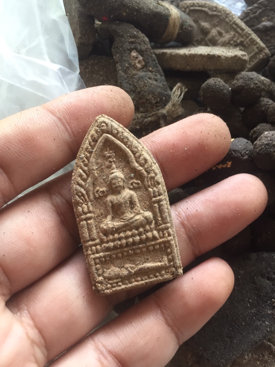 เครื่องรางชุดบูชาครูปี 45 อ.เปล่ง บุญยืน สุรินทร์