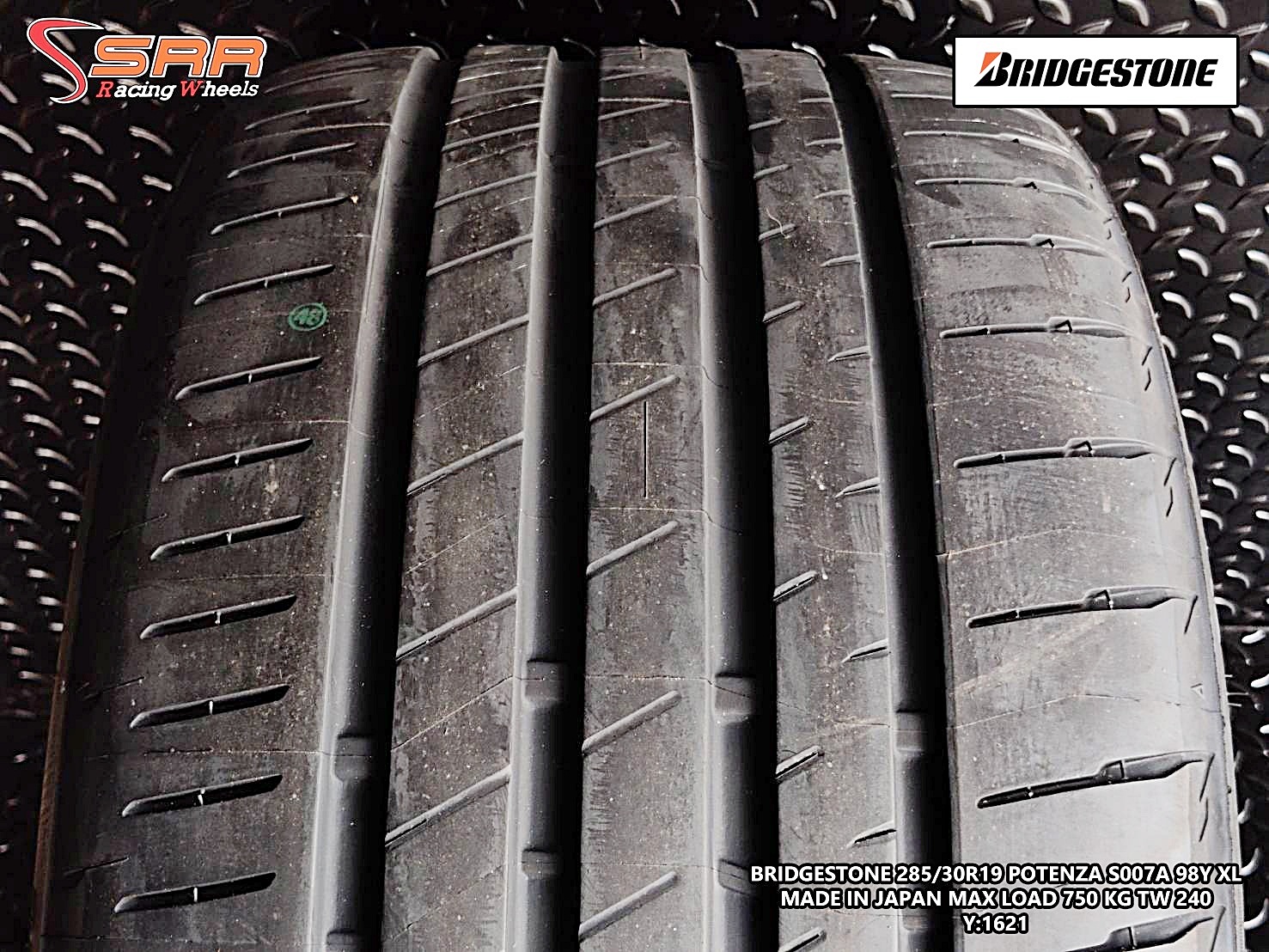 BRIDGESTONE POTENZA S007A 285/30R19 ยางใหม่ปี2021 ราคาพิเศษ