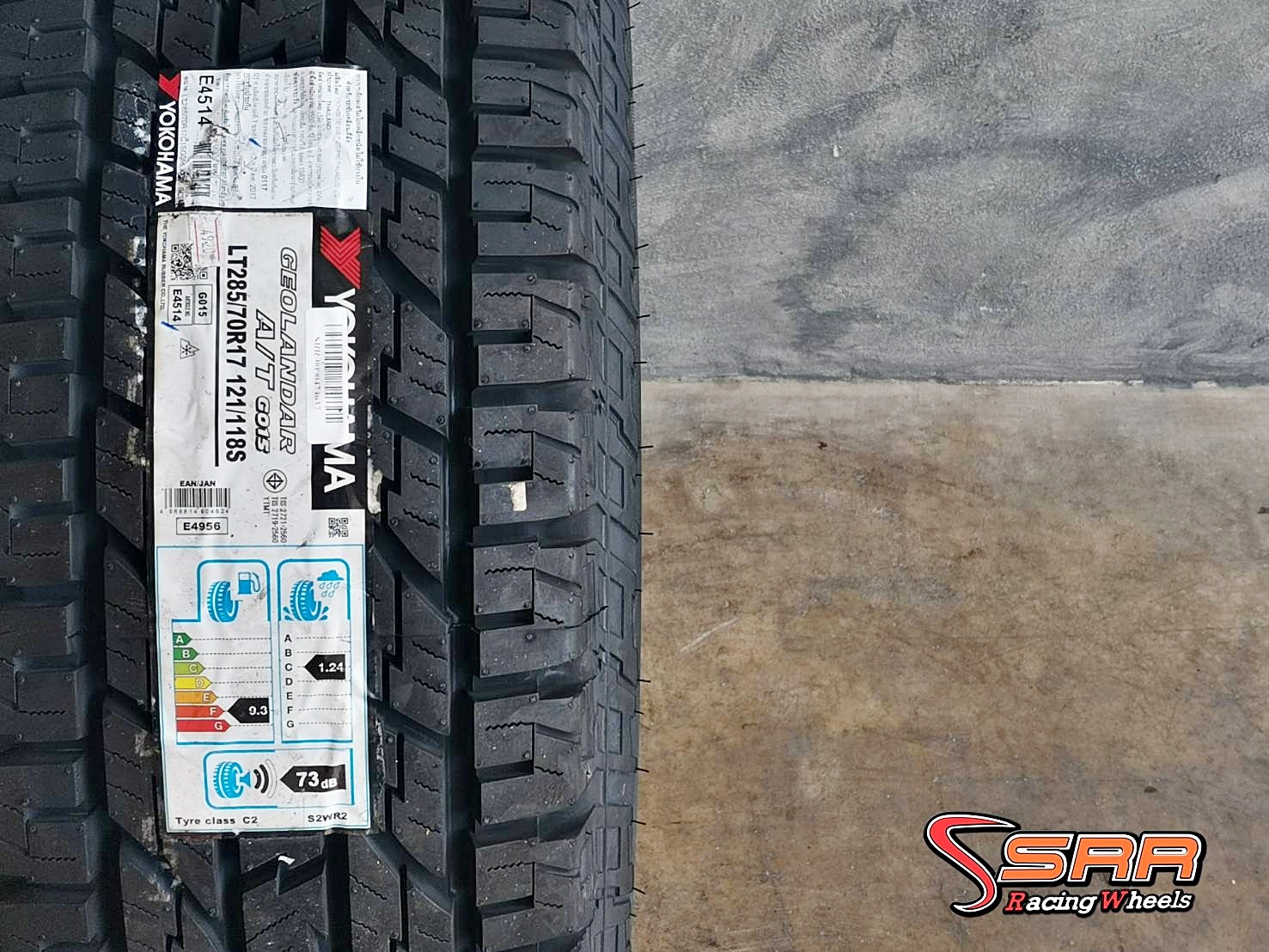 YOKOHAMA GEOLANDAR A/T G015 285/70R17 ยางใหม่ปี2020 ราคาพิเศษ