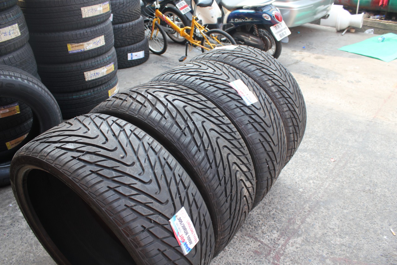 LINGLONG L689 305/40R22 中古タイヤ 4本セット（ラリータイヤセット 