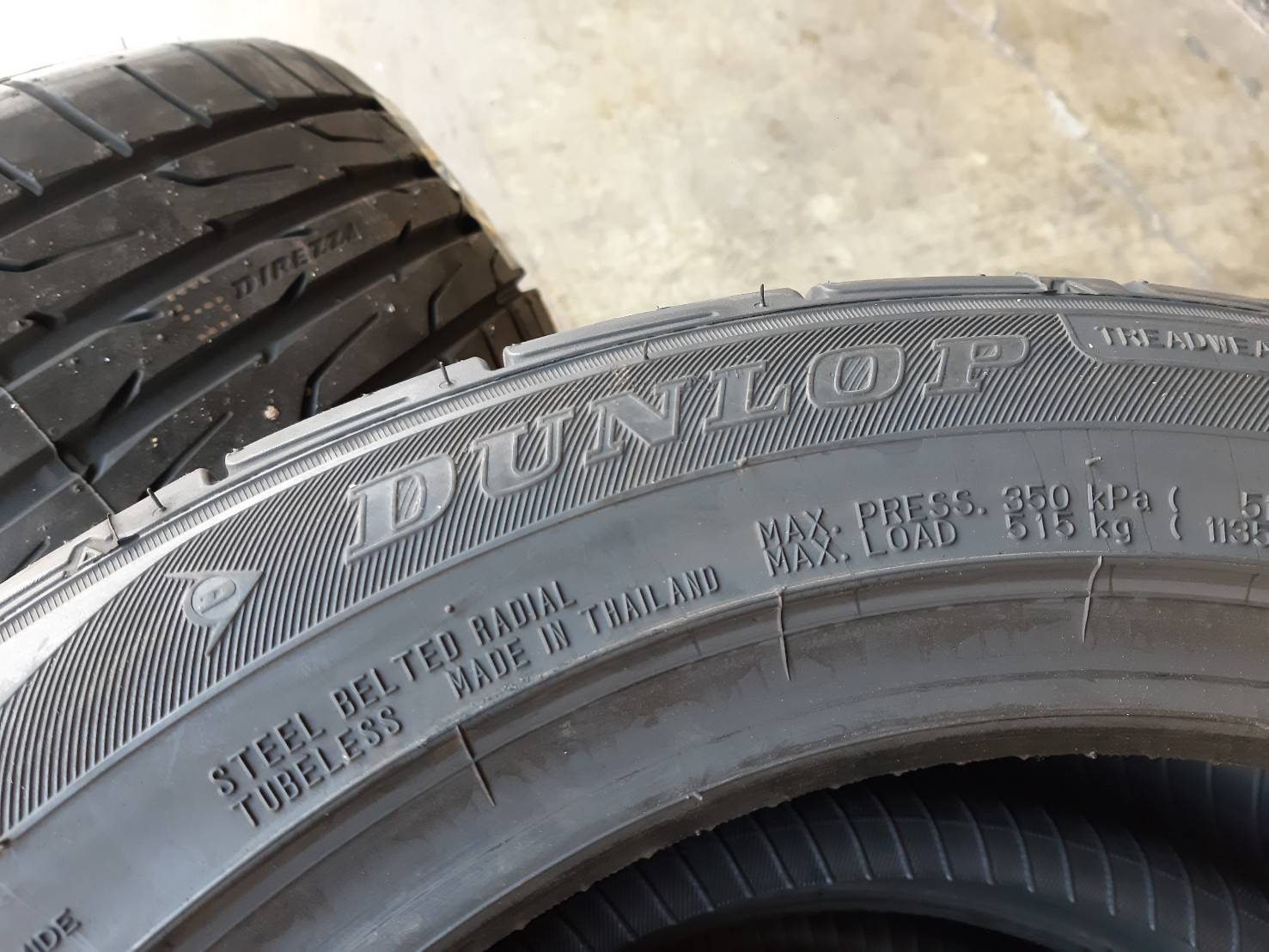 DUNLOP DZ102 195/55R15 ยางปี20 ลดราคาพิเศษ