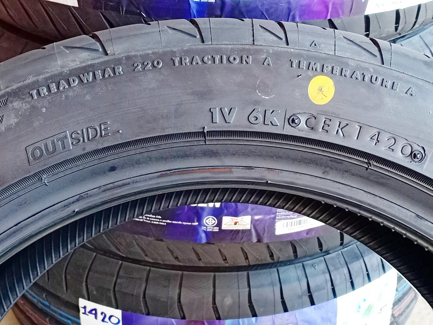 BRIDGESTONE POTENZA ADRENALI RE004 195/50R15 ยางใหม่ ราคาพิเศษ