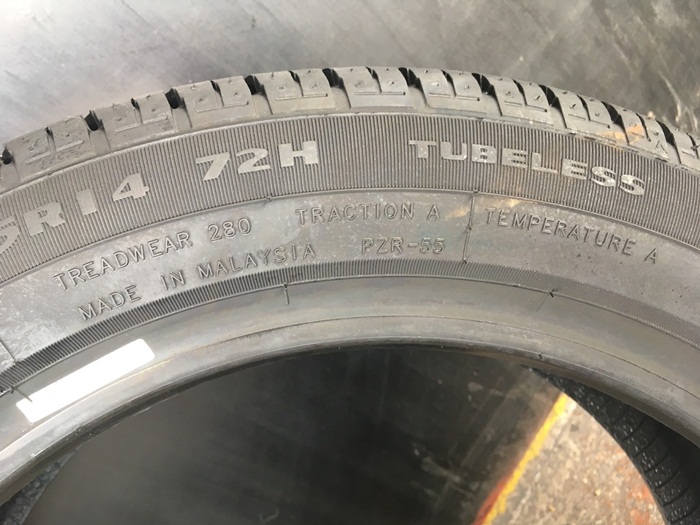 SILVERSTONE Powerblitz 1800 165/55R14