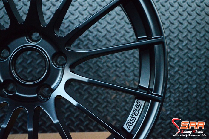 ENKEI RS050RR ขอบ18 นิ้ว สีดำด้าน