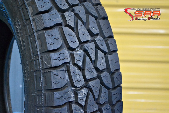 MICKEY THOMPSON BAJA STZ 245/75R16 ลดราคาพิเศษ เส้นละ 2,500 บาท