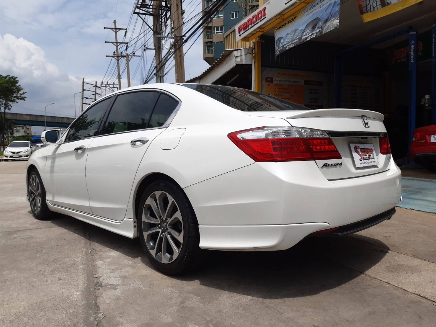 FALKEN ZE914 ECORUN 245/45R18 ยางไทยปี20 ราคาพิเศษ