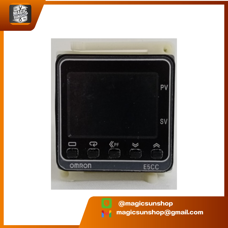 OMRON เครื่องควบคุมอุณหภูมิดิจิตอล Temperature controller E5CC-RX2ASM-800