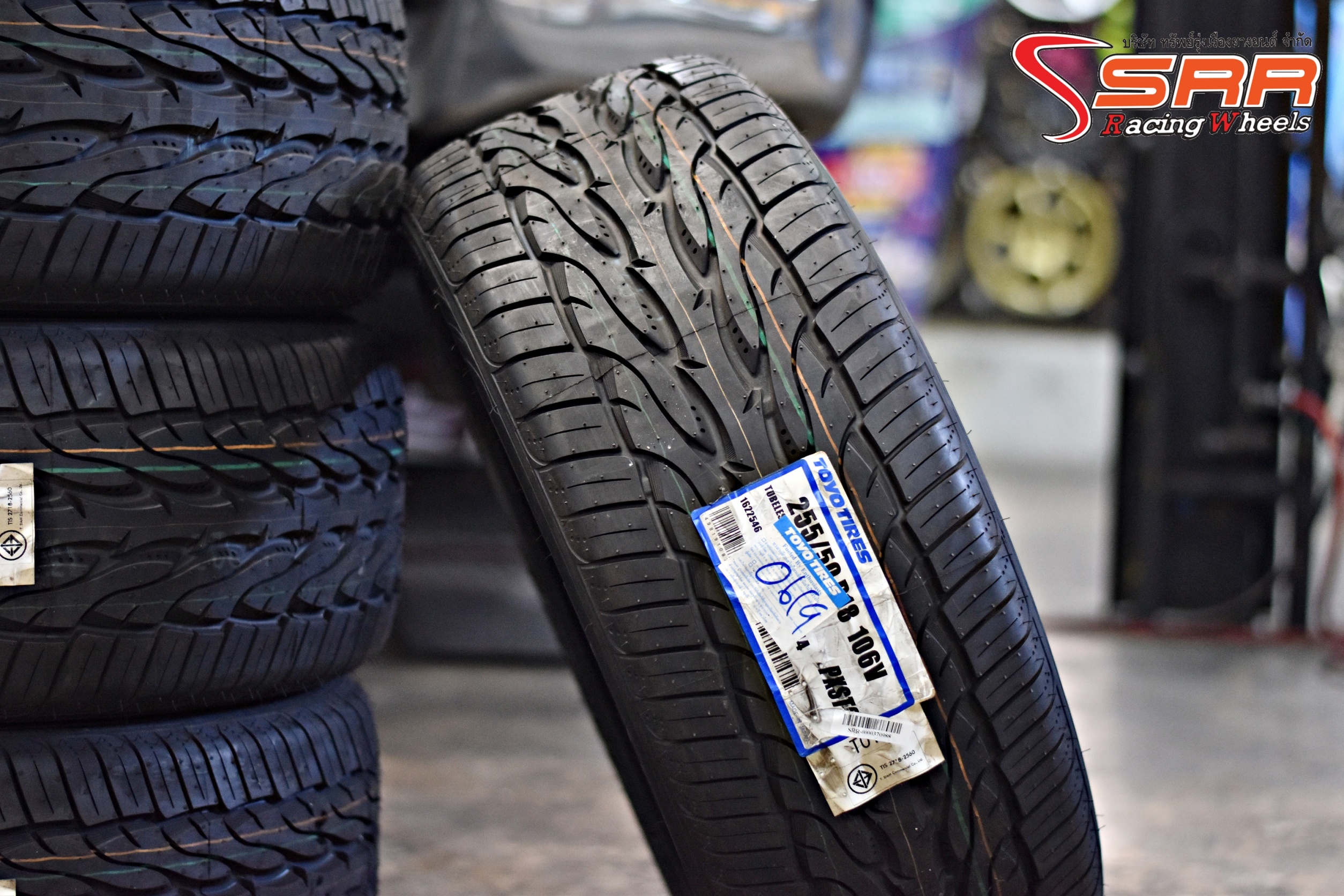 TOYO PROXES ST2 255/50R18 ยางใหม่ปี19 ยางญี่ปุ่น ลดราคาพิเศษ