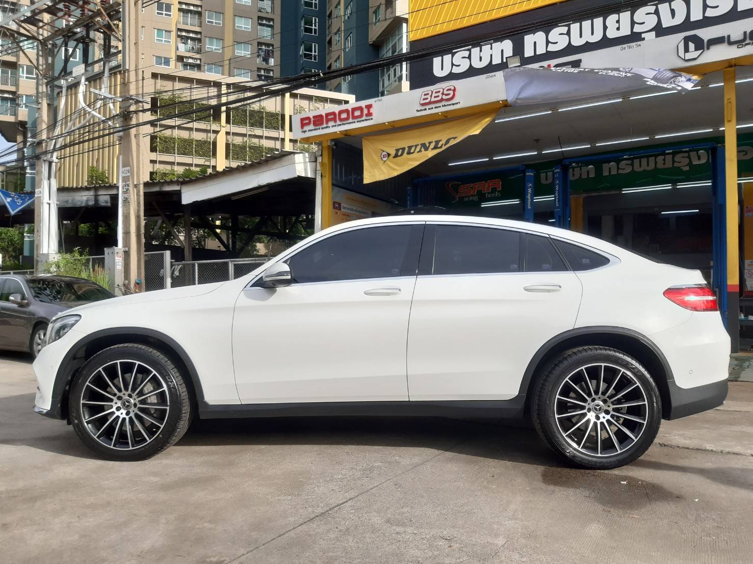 TOYO PROXES SPORT SUV 255/45R20 ยางใหม่ปี20 ลดราคาพิเศษ