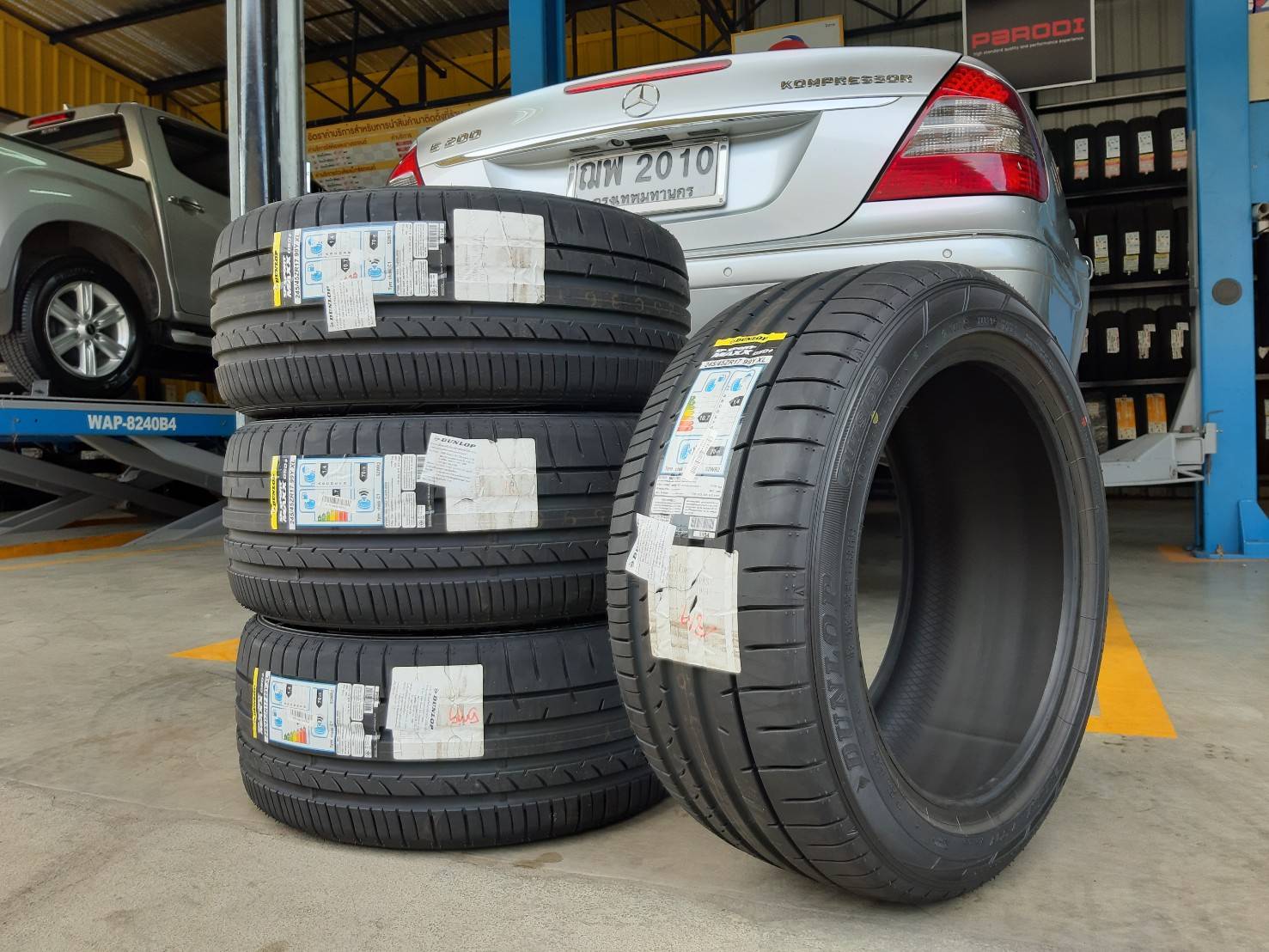 DUNLOP SP SPORT MAXX 050+ 245/45ZR17 ยางปี19 ลดราคาพิเศษ