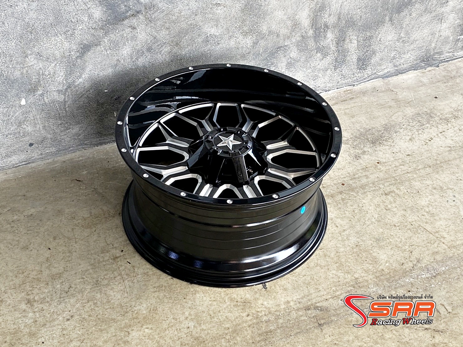 OASIS LP35 20x10 6x139.7 ET-24 BLACK MILL SPOKES+MILL DOTS