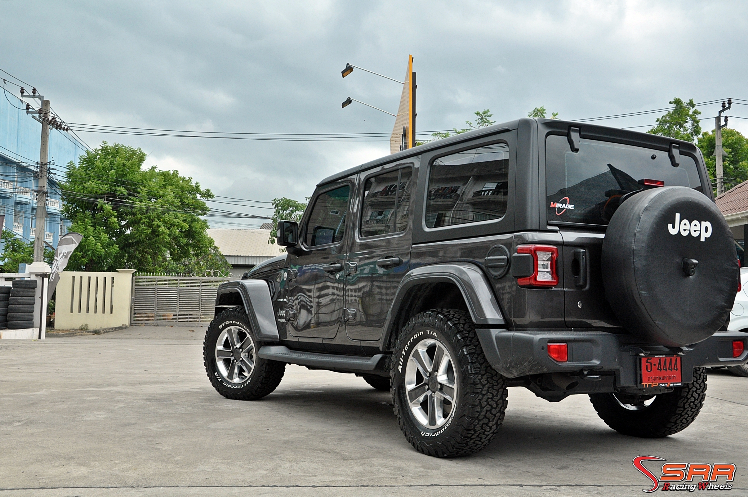 BFGoodrich All-Terrain T/A KO2 285/65R18 ติดตั้ง JEEP WRANGLER SAHARA
