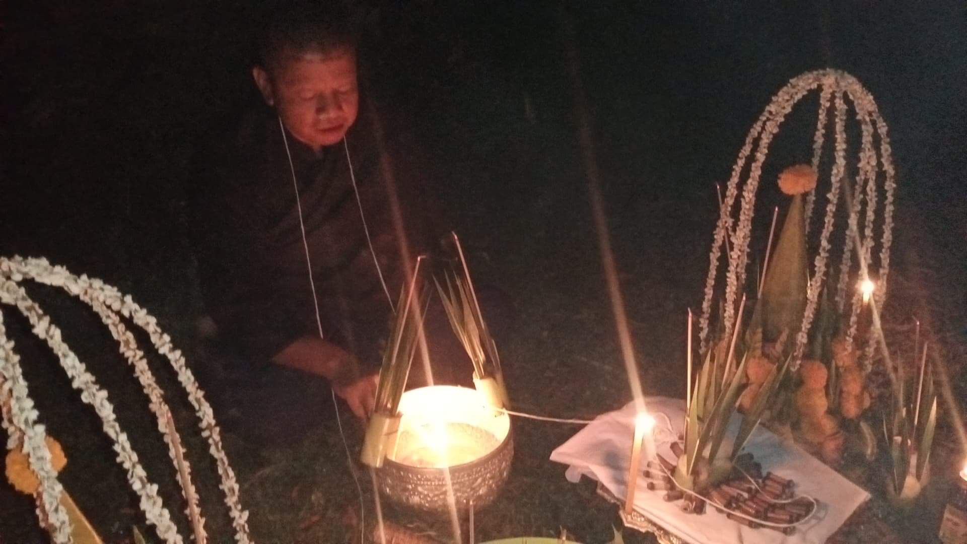 ตะกรุดหนังกลองแตกแหวกใจมนุษย์ อาจารย์เขมร FLT