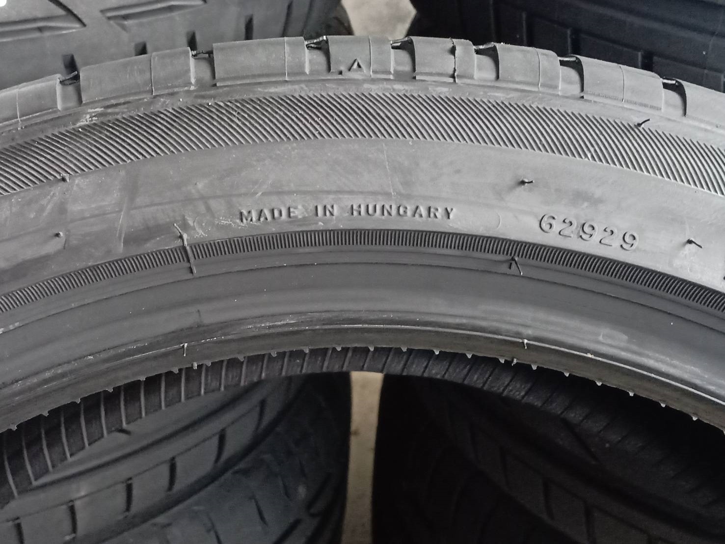 BRIDGESTONE POTENZA S001 245/40R18 ยางใหม่ปี19 ราคาพิเศษ