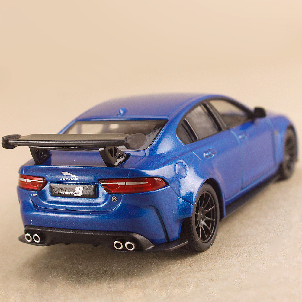 Jaguar XE SV Project 8 Scale 1:38 โมเดลรถเหล็ก (ปลีก-ส่ง)