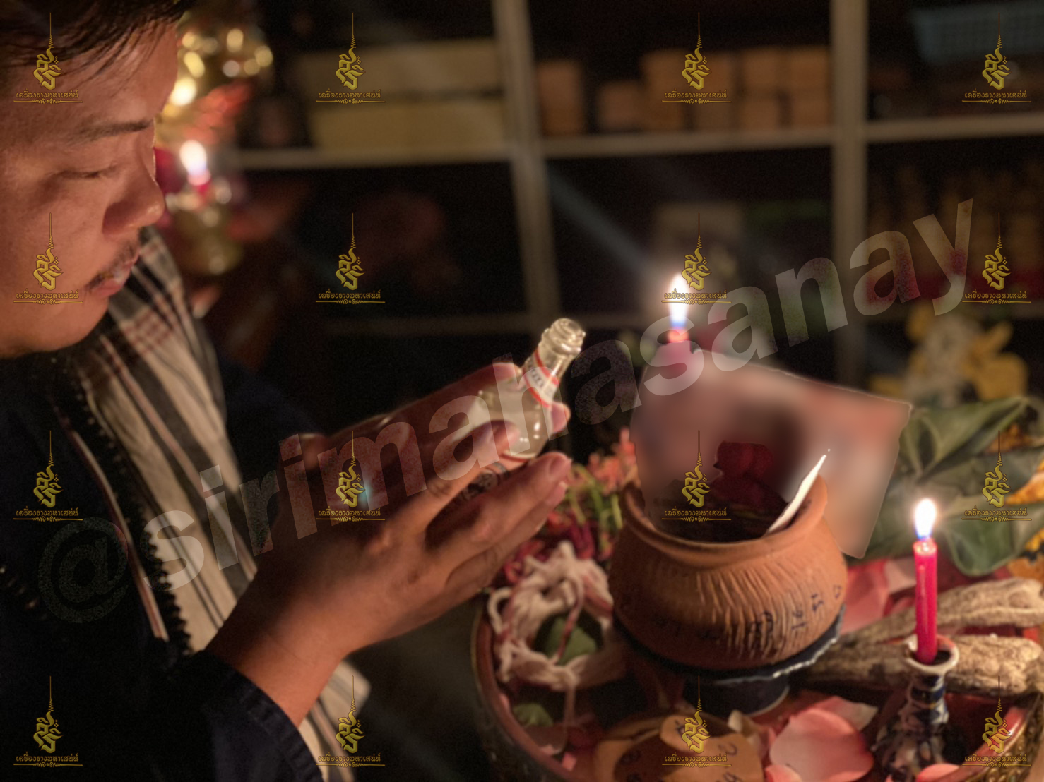 พิธีหอมดอกฮัก อาจารย์เสก สำนักสักยันต์ป๋ารมีเศรษฐีเรือนคำ