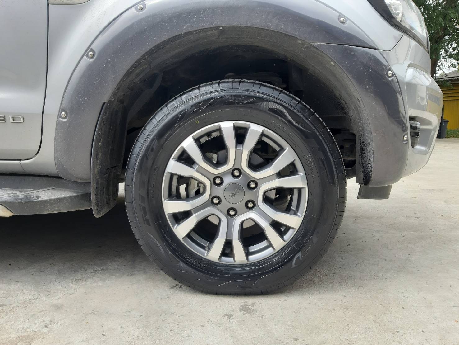 NITTO NT420SD 265/60R18 ยางใหม่ปี2020 ราคาพิเศษ