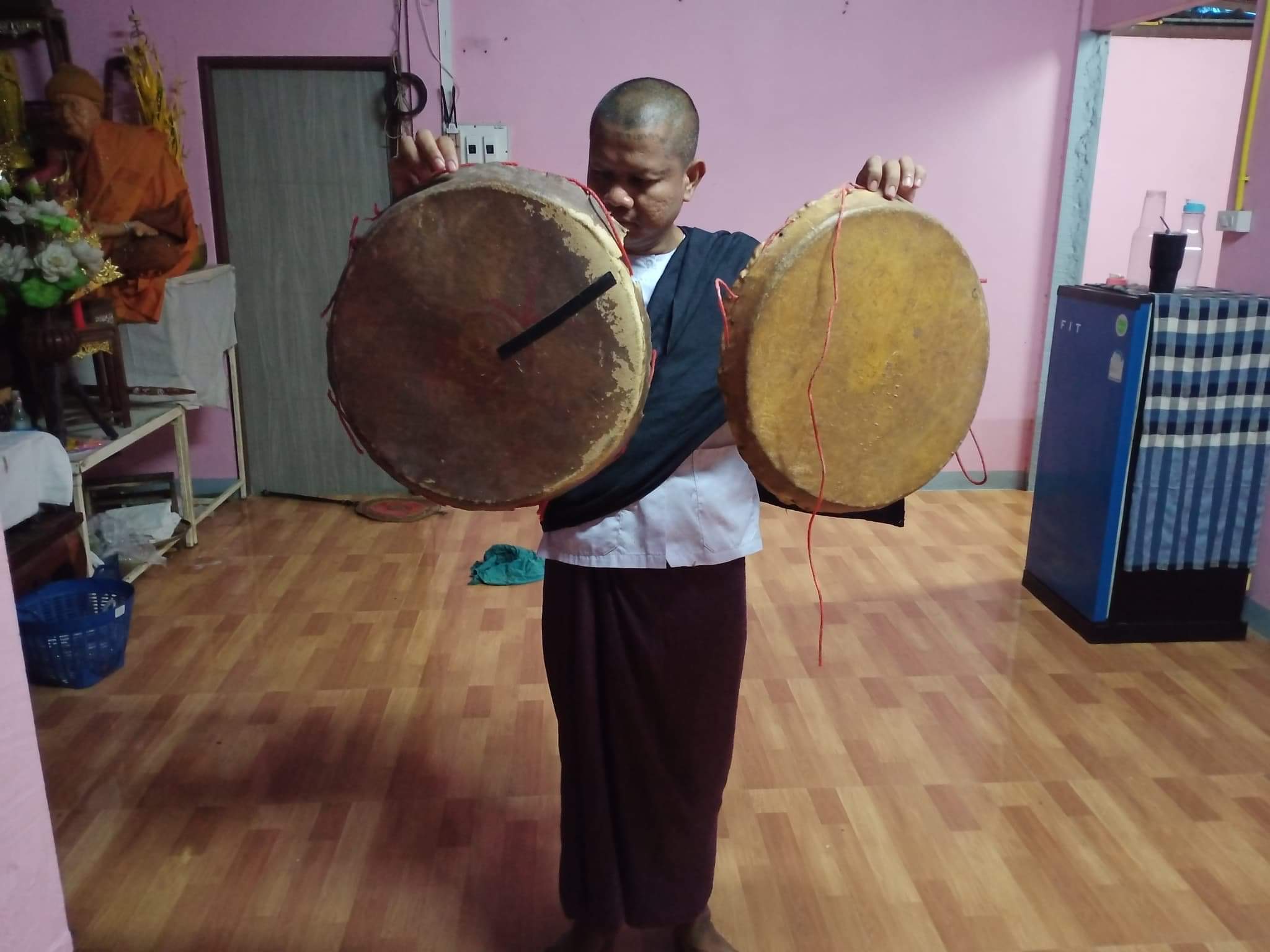 ตะกรุดหนังกลองแตกแหวกใจมนุษย์ อาจารย์เขมร FLT