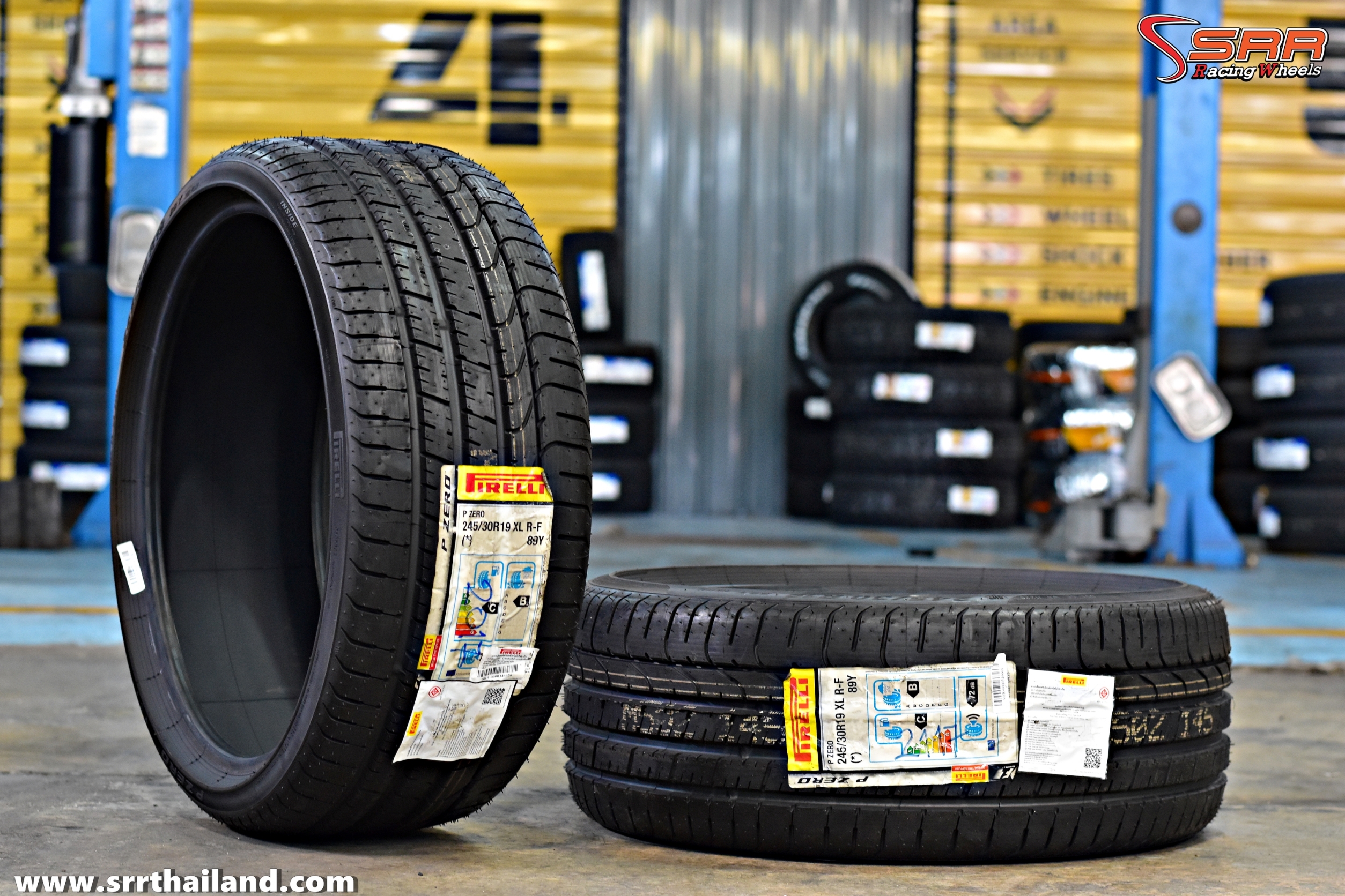 PIRELLI P ZERO R-F RUNFLAT 245/30R19 ยางรันแฟลท ลดราคาพิเศษ