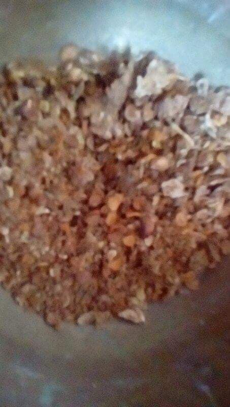 สีผึ้งยาแฝดลำโพง อาจารย์เขมร (FLT)