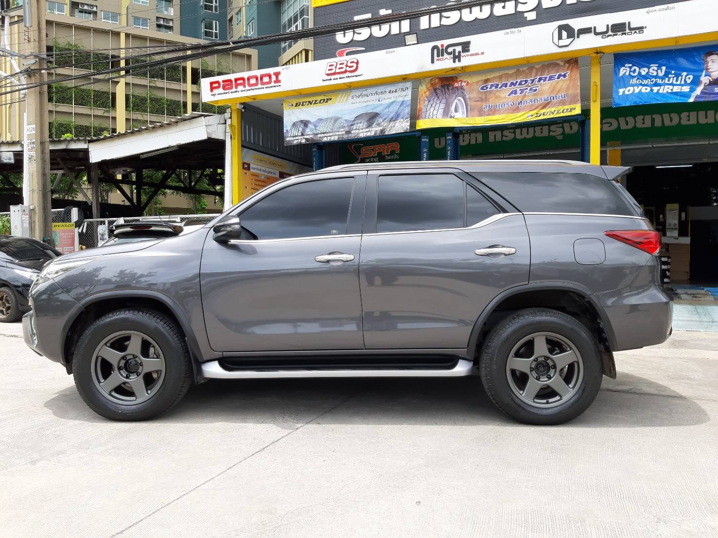 BRADLEY เบดเล่ย์ ขอบ18 ET20 6x139.7 GM-FLAT