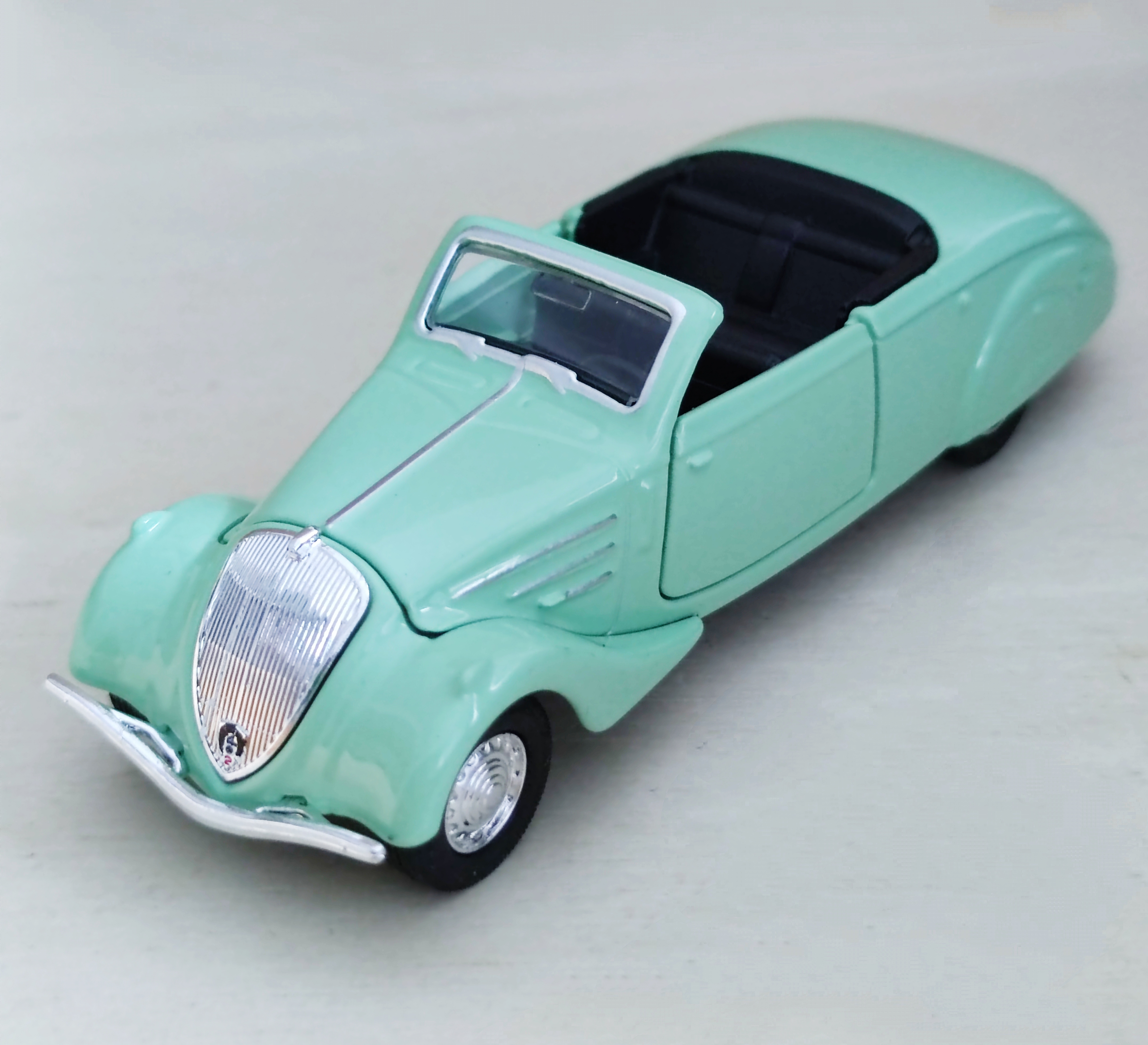 1938 Peugeot 402 โมเดลรถเหล็ก Old Timer Automobile Vintage Collection (ปลีก-ส่ง)