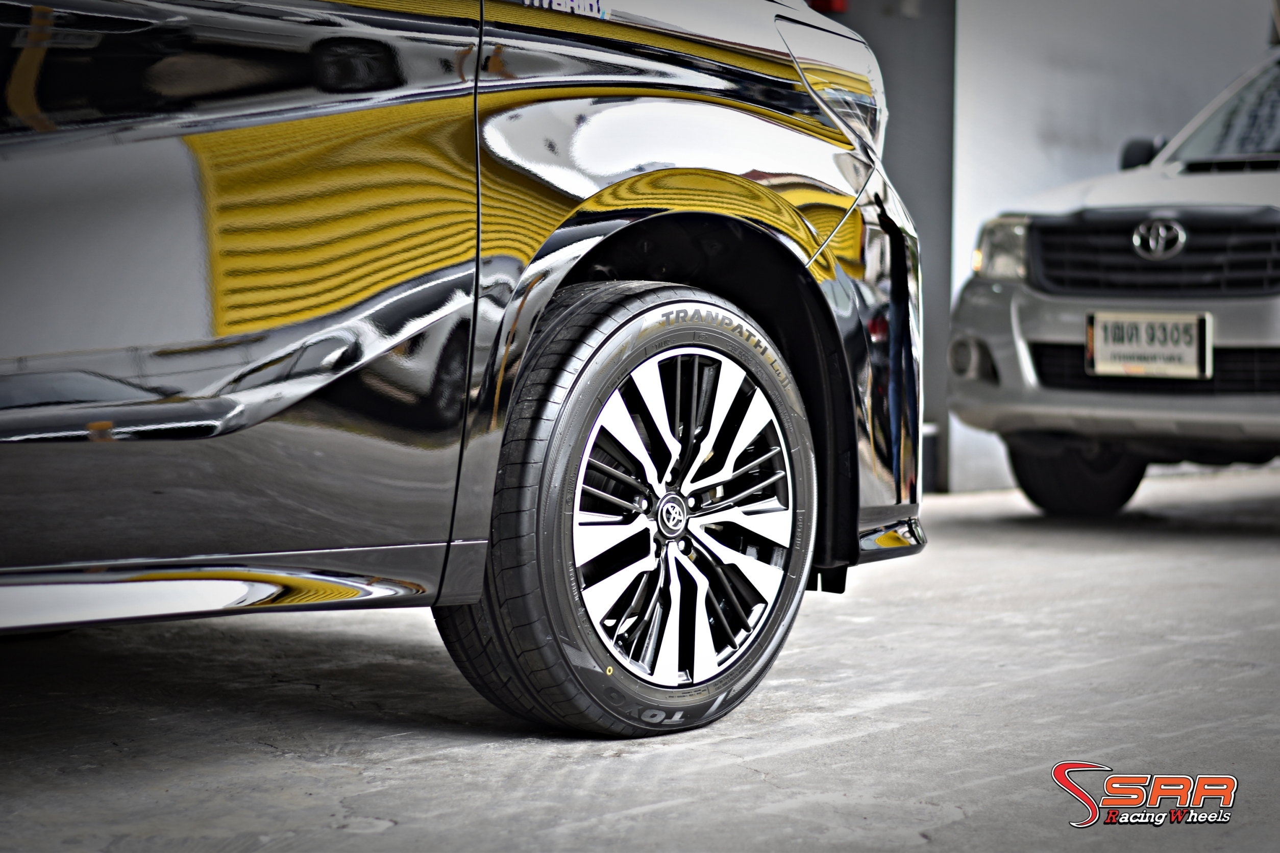 ล้อแม็กซ์ สำหรับใส่รถ TOYOTA ALPHARD , VELLFIRE , CAMRY ขอบ18 นิ้ว
