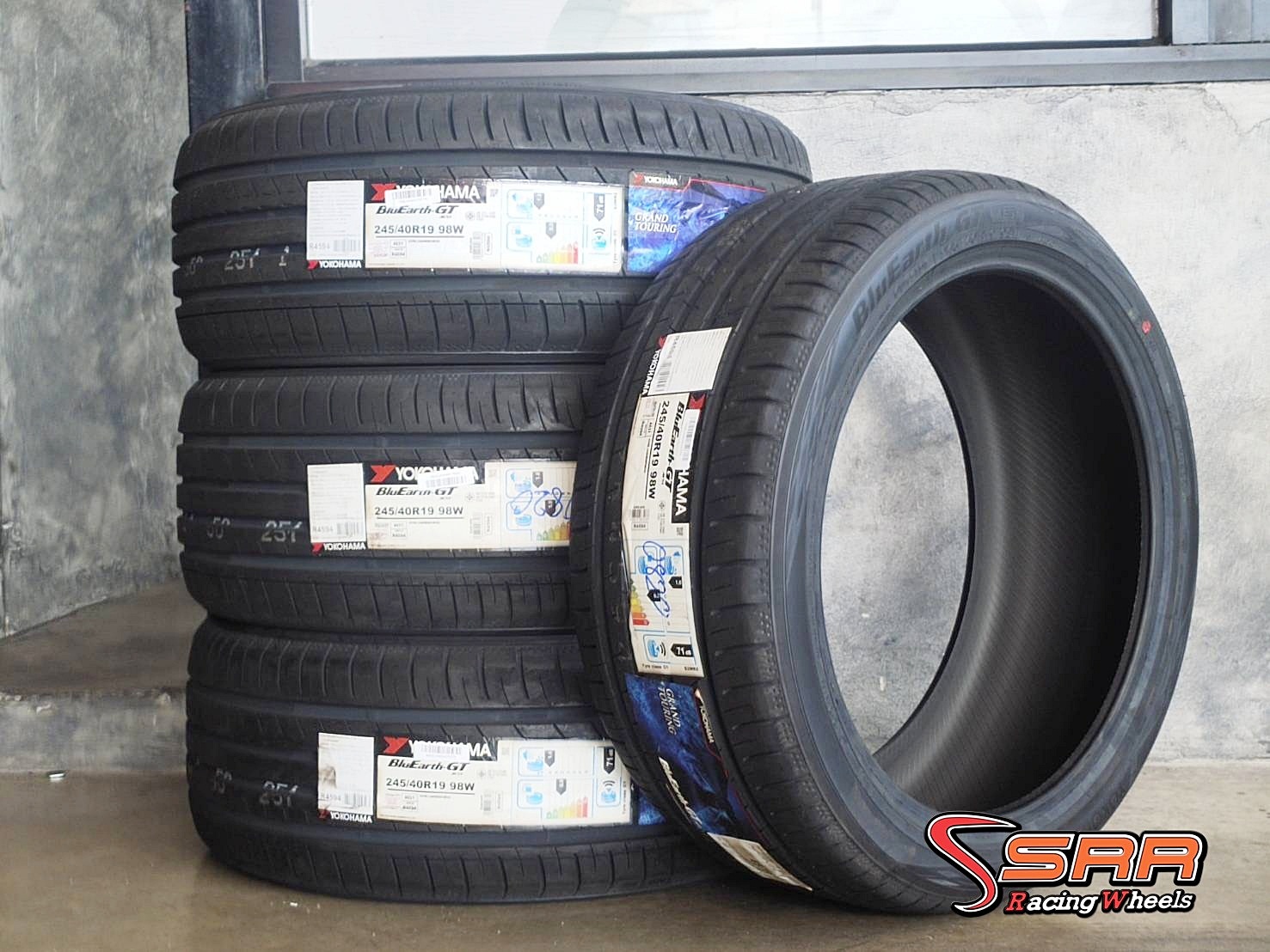 YOKOHAMA BluEarth-GT AE51 245/40R19 ยางญี่ปุ่น ลดราคาพิเศษ