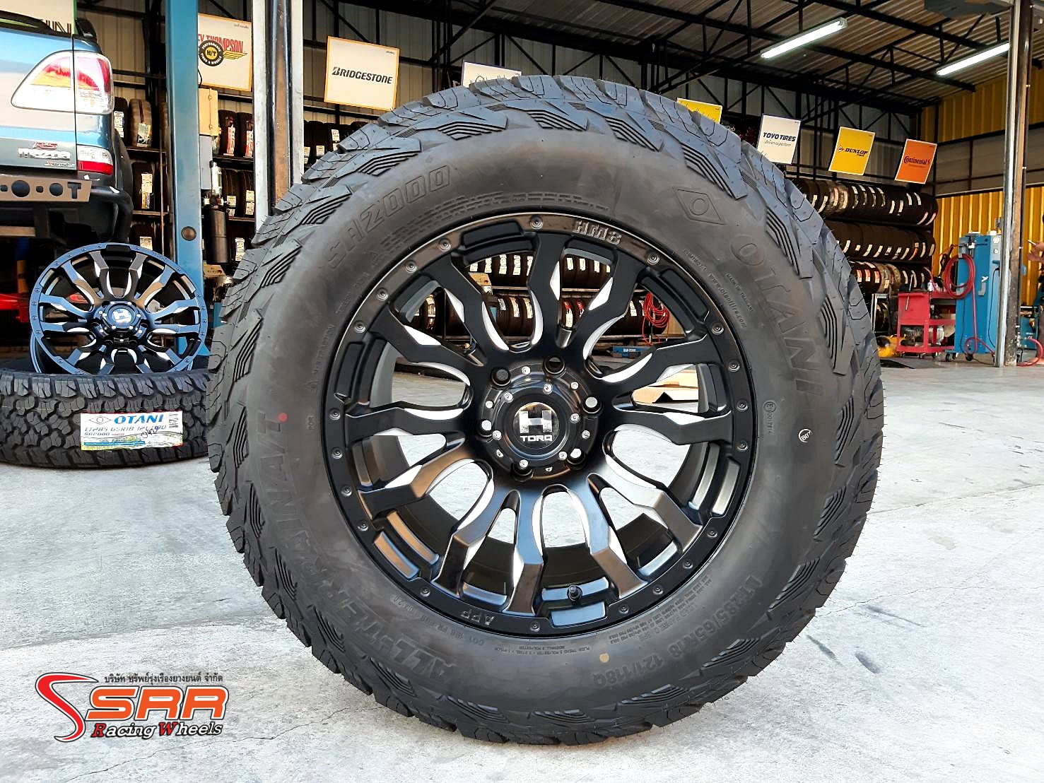 HAMMER HM8 ขอบ18x9.5 ET+20 6x139.7 MBS