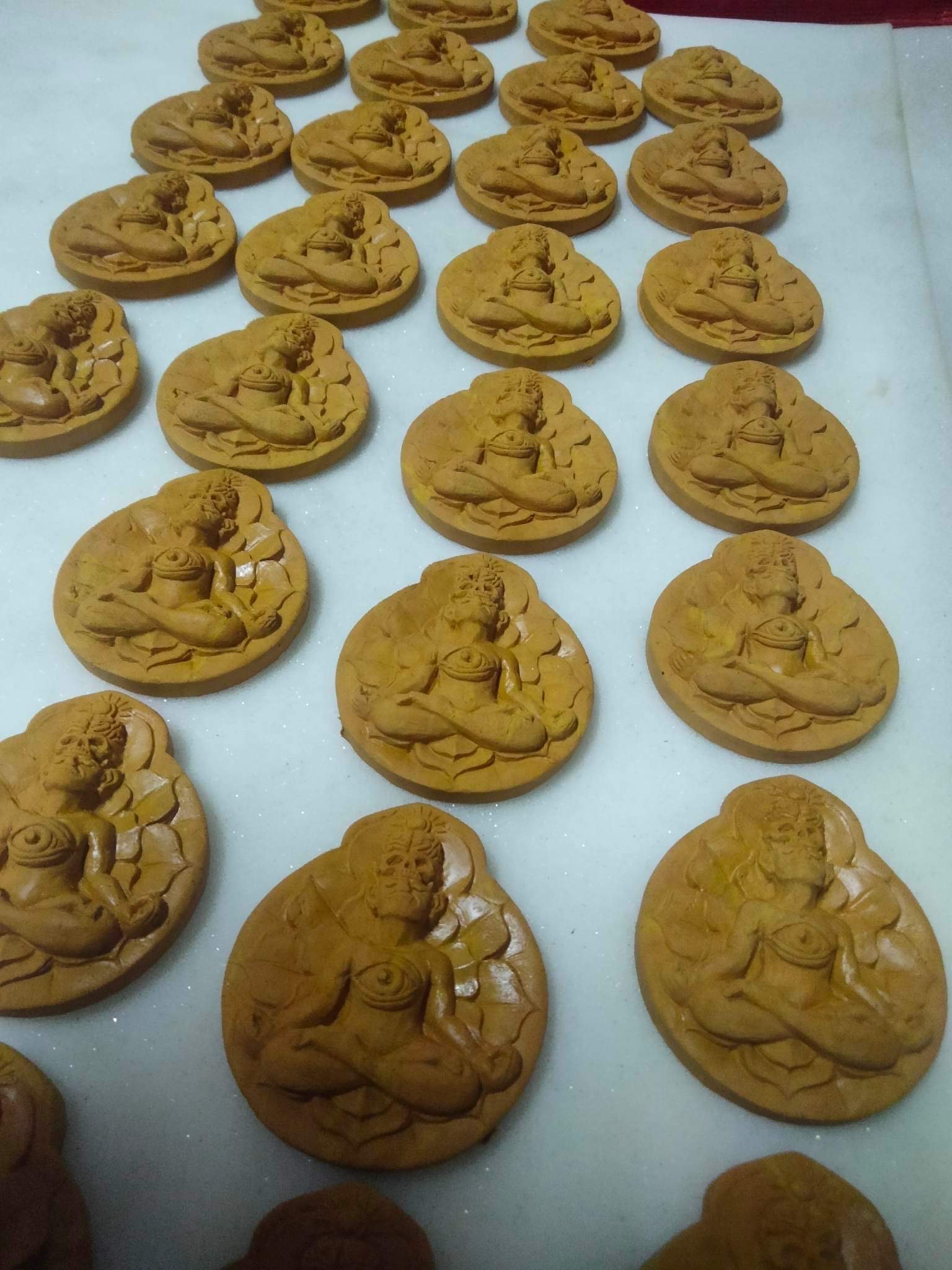 ⭕️ พระผงสูตรนิพพานพลังจักวาล (องค์ครู) พระอาจารย์บุญยกร เมตตาอธิฐานจิตให้