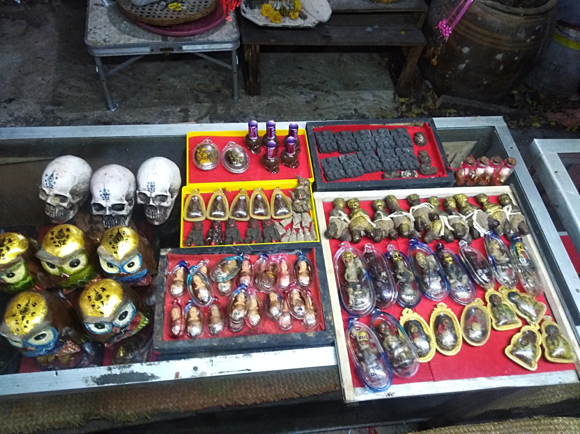 รวมเครื่องราง อาจารย์ถม สายพราย