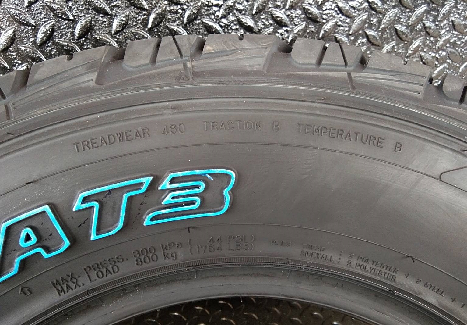 DUNLOP GRANDTREK AT3 225/70R15 ยางปี19