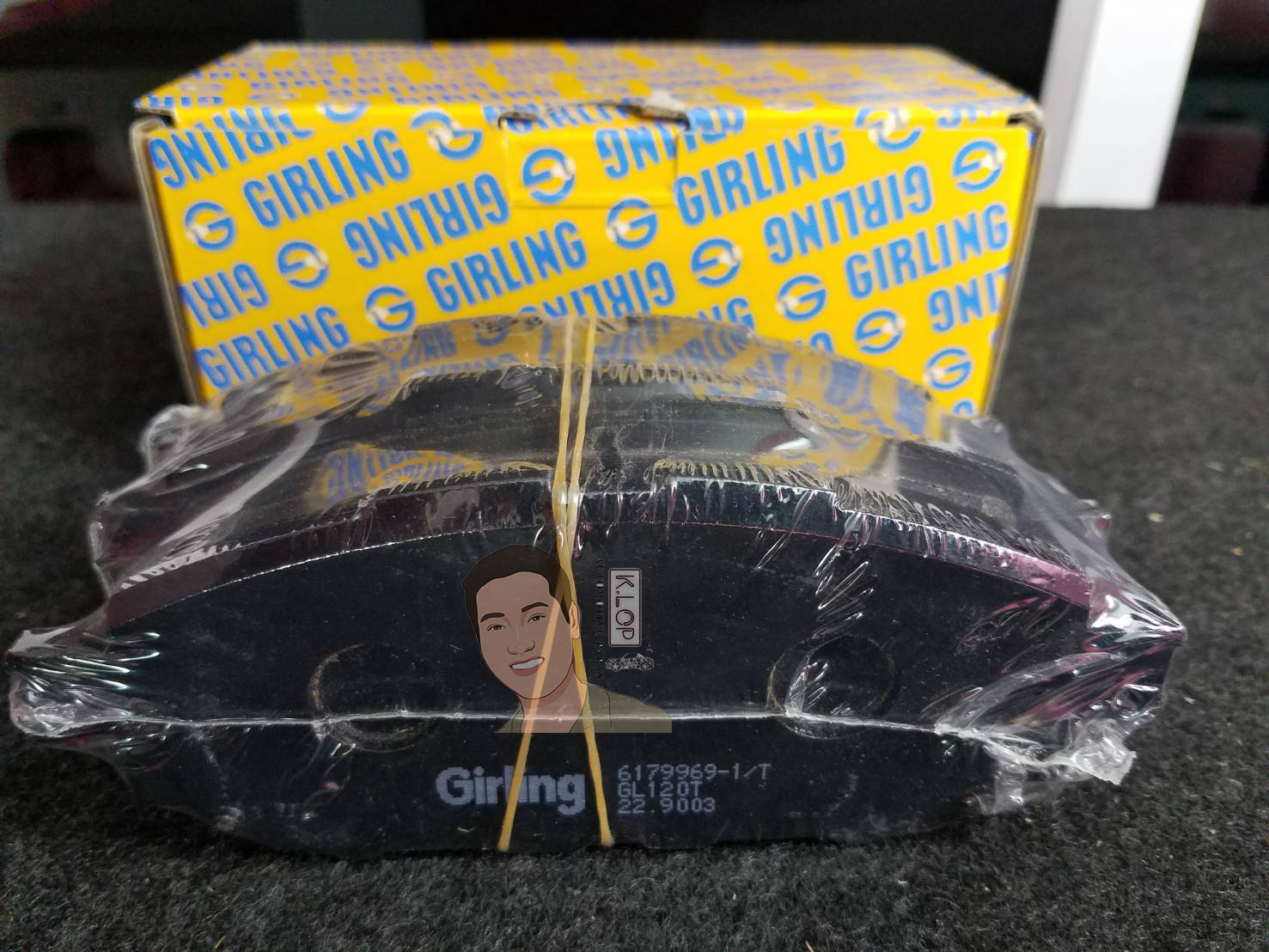6179969 ผ้าเบรกหน้า Girling แท้ F.PAD, REVO 2x2 '15 (คุณภาพดีมาตรฐาน การันตีโดยเครอปอะไหล่ยนต์)