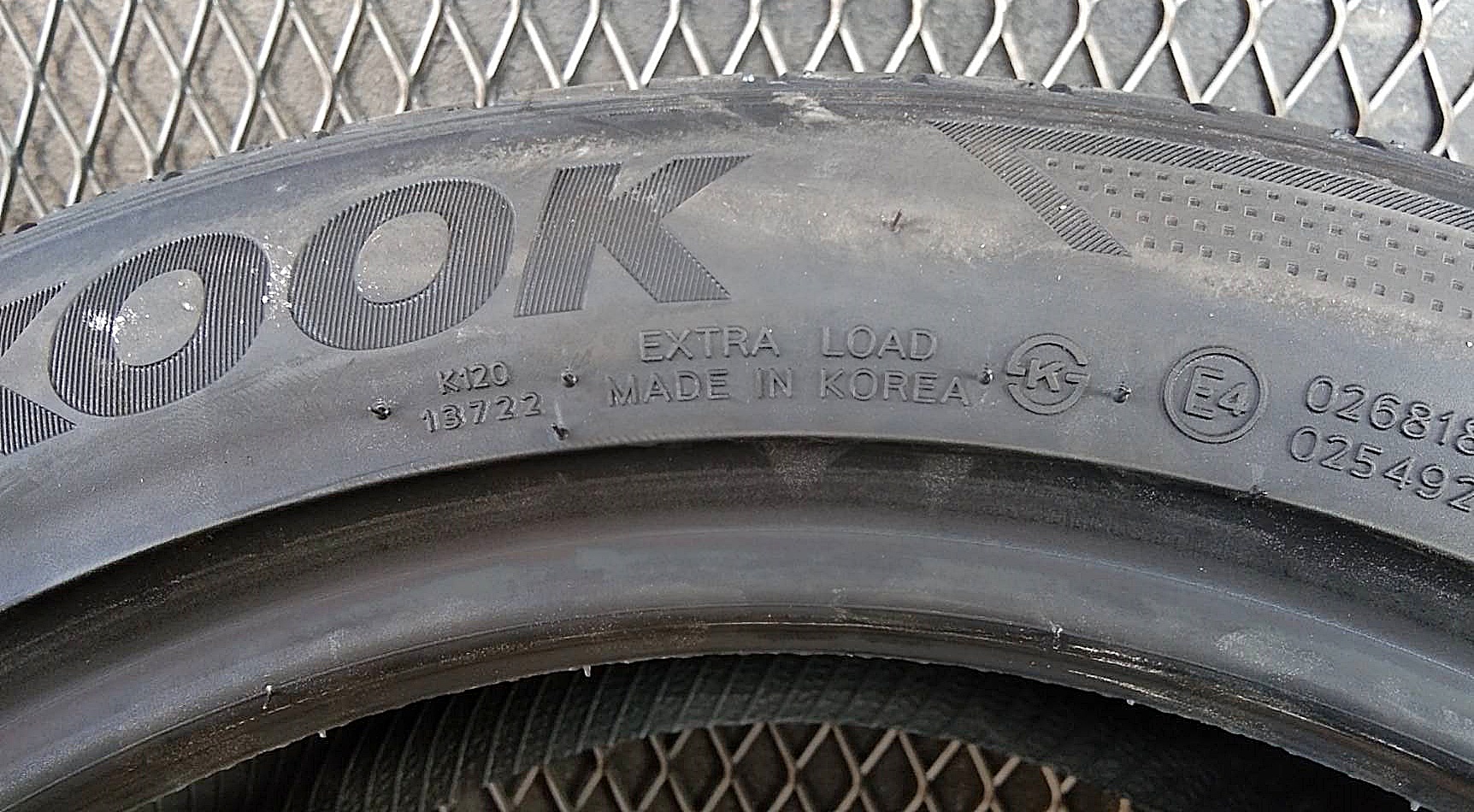 HANKOOK V12 EVO2 215/50ZR17 ยางเกาหลีปี19