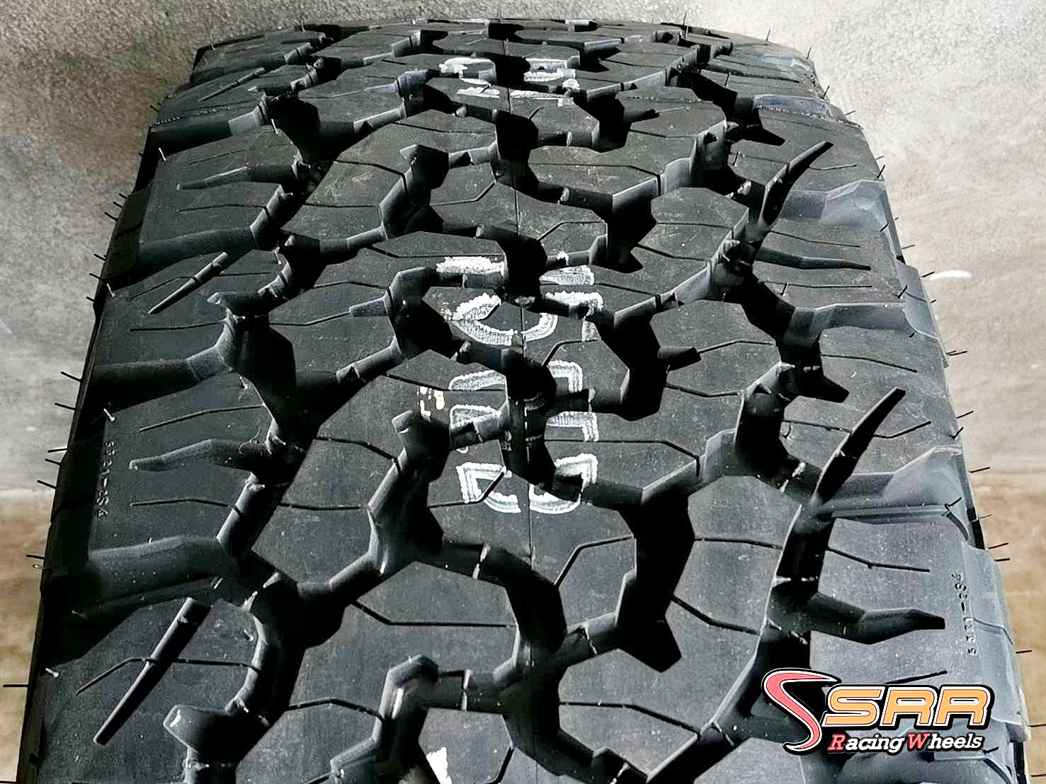 BFGoodrich All Terrain KO2 275/60R20 ยางใหม่ปี2021 ราคาพิเศษ