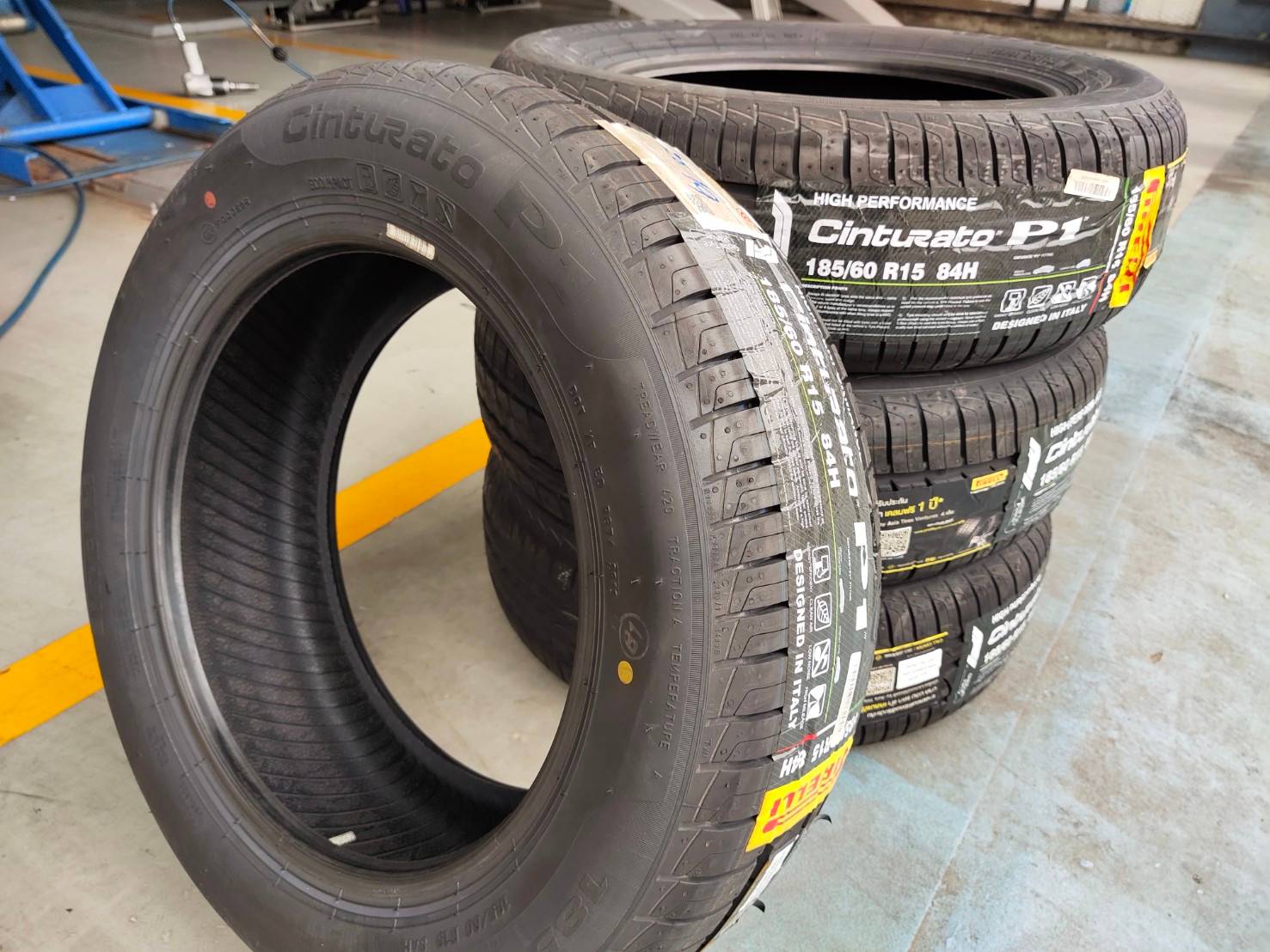 PIRELLI CINTURATO P1 185/60R15 ยางปี19 โปรโมชั่นราคาพิเศษ