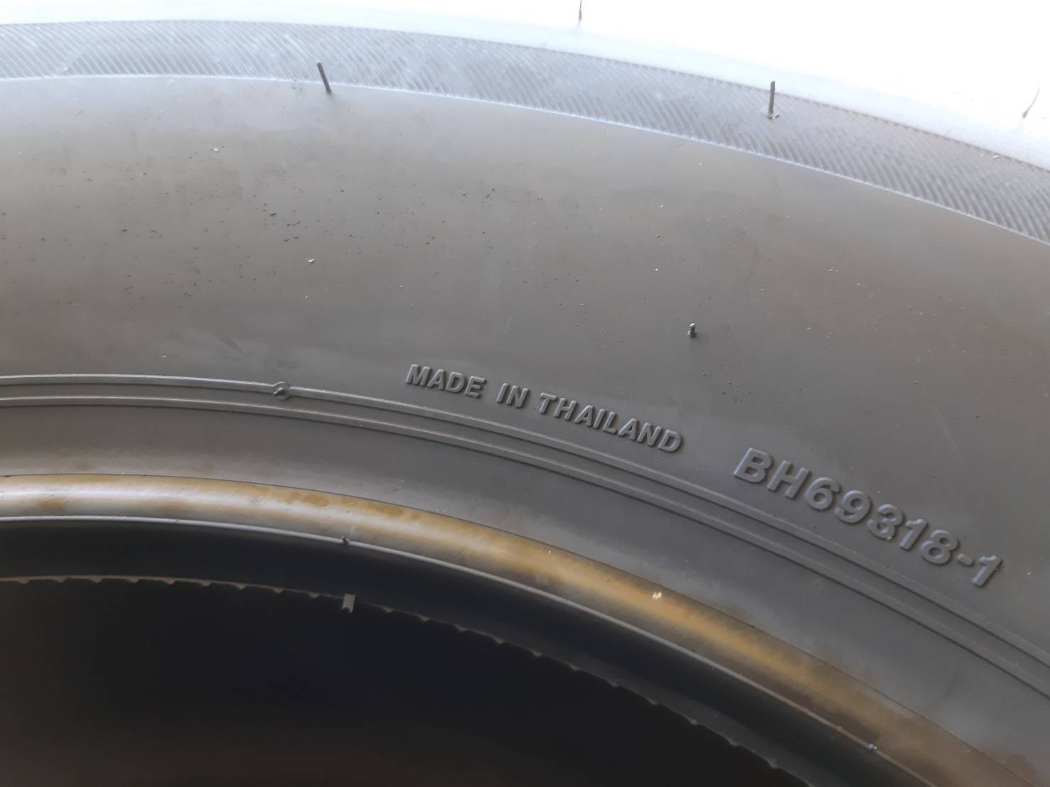 BRIDGESTONE ECOPIA H/L001 265/60R18 ยางใหม่ปี21 ราคาพิเศษ