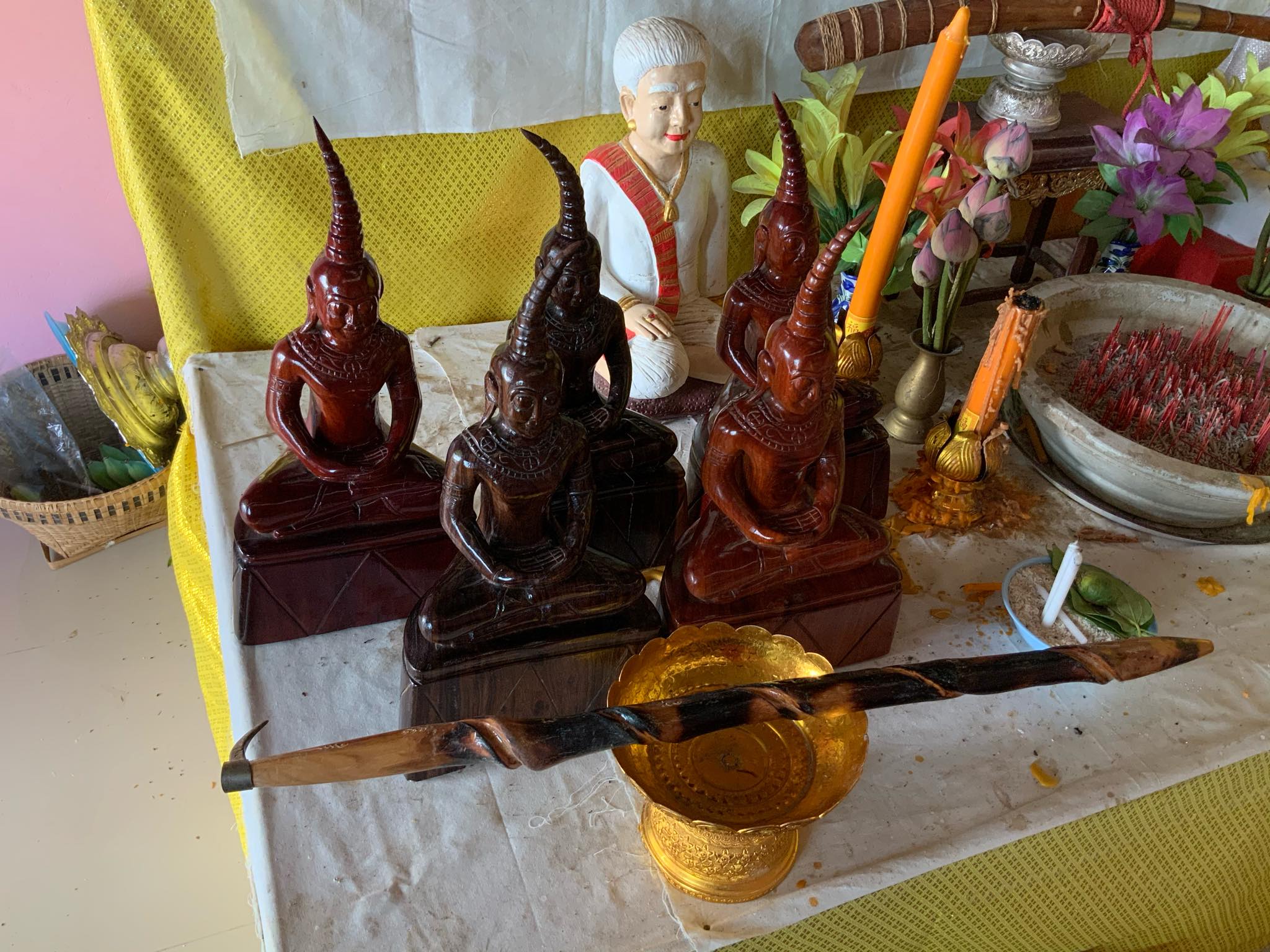 งั่งอาถพรรย์ อาจารย์เขมร