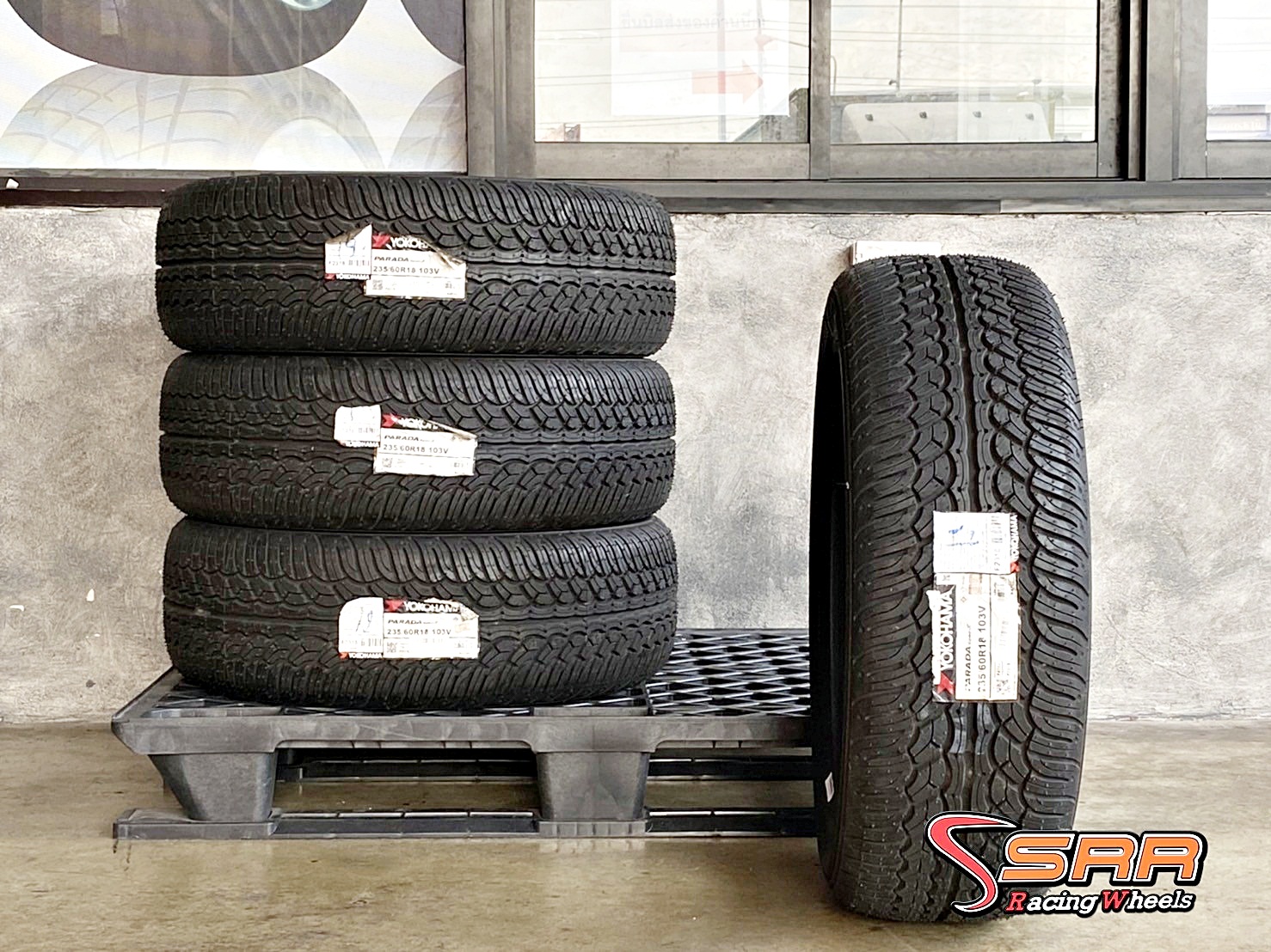 YOKOHAMA PARADA Spec-X 235/60R18 ยางใหม่ลดราคาพิเศษ