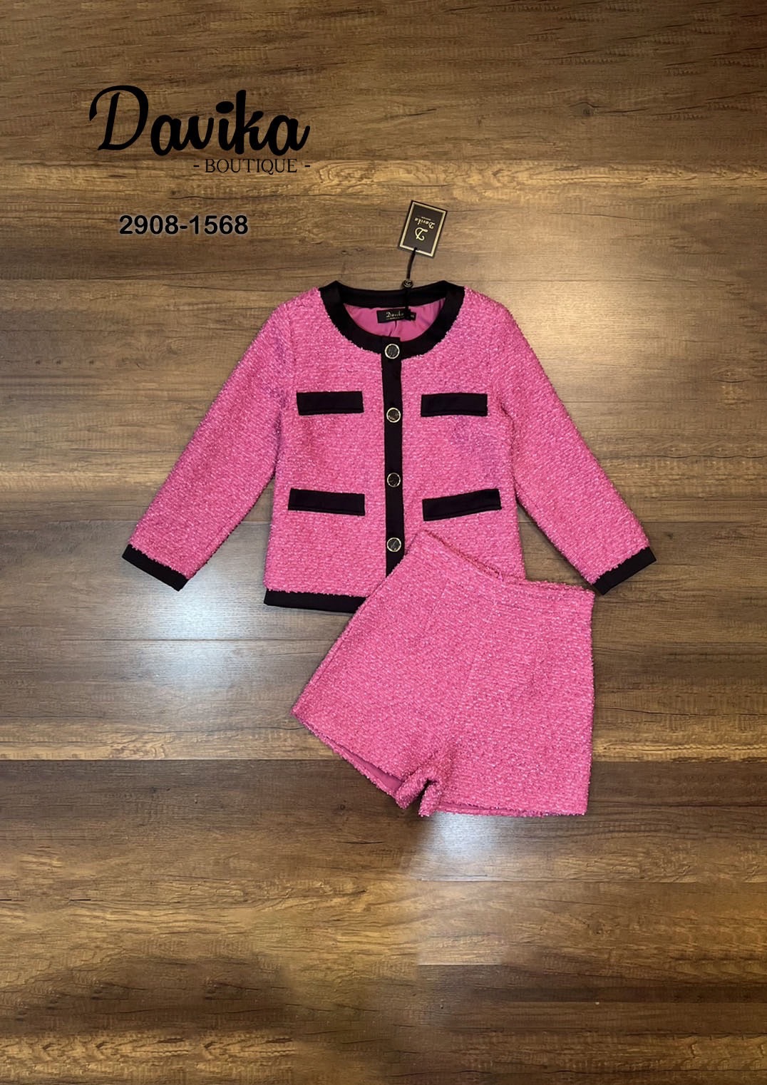 Davika เสื้อ+ขาสั้น Set.เนื้อผ้าทวิตสีชมพูแบบฉบับผู้ดี เนื้อผ้าอย่างดีมีเทคเจอในตัว
