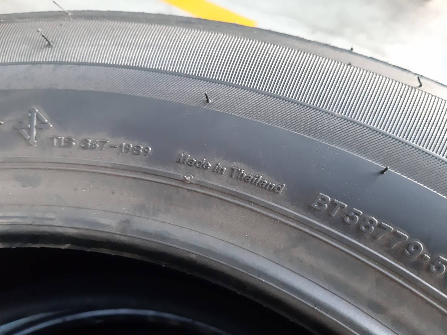 BRIDGESTONE B250 185/65R15 ยางใหม่ ราคาพิเศษ