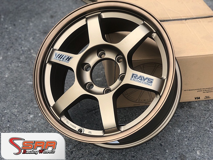 TE37 DS-035 ขอบ18 นิ้ว 6x139.7 ET33 สำหรับใส่รถตู้ TOYOTA COMMUTER